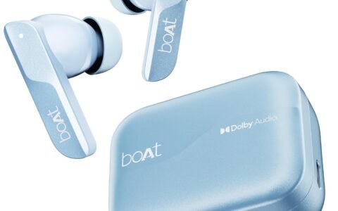 Discover the boAt Airdopes 800 with Dolby Audio, Adaptive EQ by Mimi, 40 hours of playback, AI-ENx™ 4-mic call clarity, multipoint Bluetooth 5.3, and IPX5 splash resistance. Perfect TWS earbuds under ₹3000 in India.